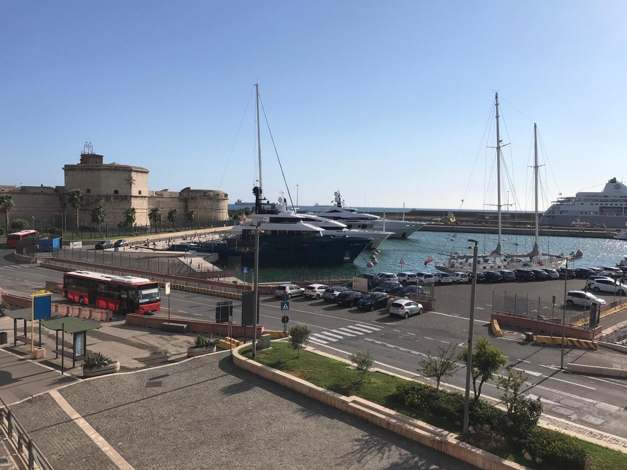 Sweet Dreams Hotel Civitavecchia Kültér fotó